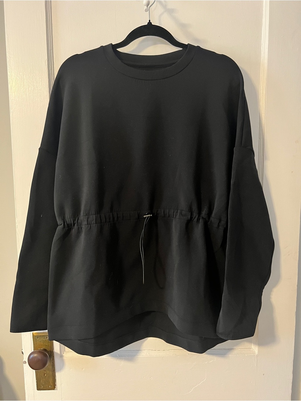 NWOT Sweaty Betty Grace Toggle Crewneck Sweatshirt Black Pullover Size Large